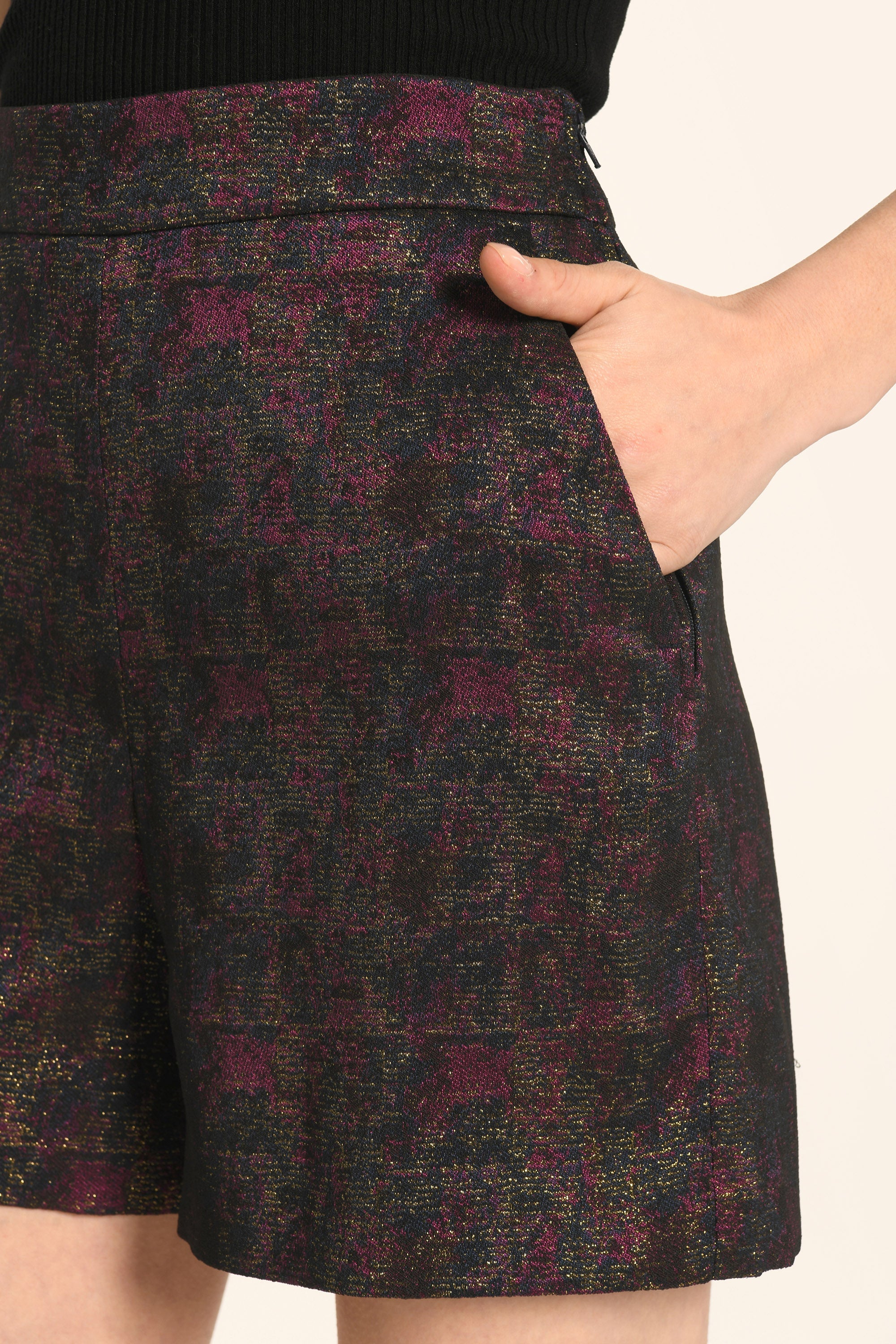 SHORT - NAVY - ADENORA