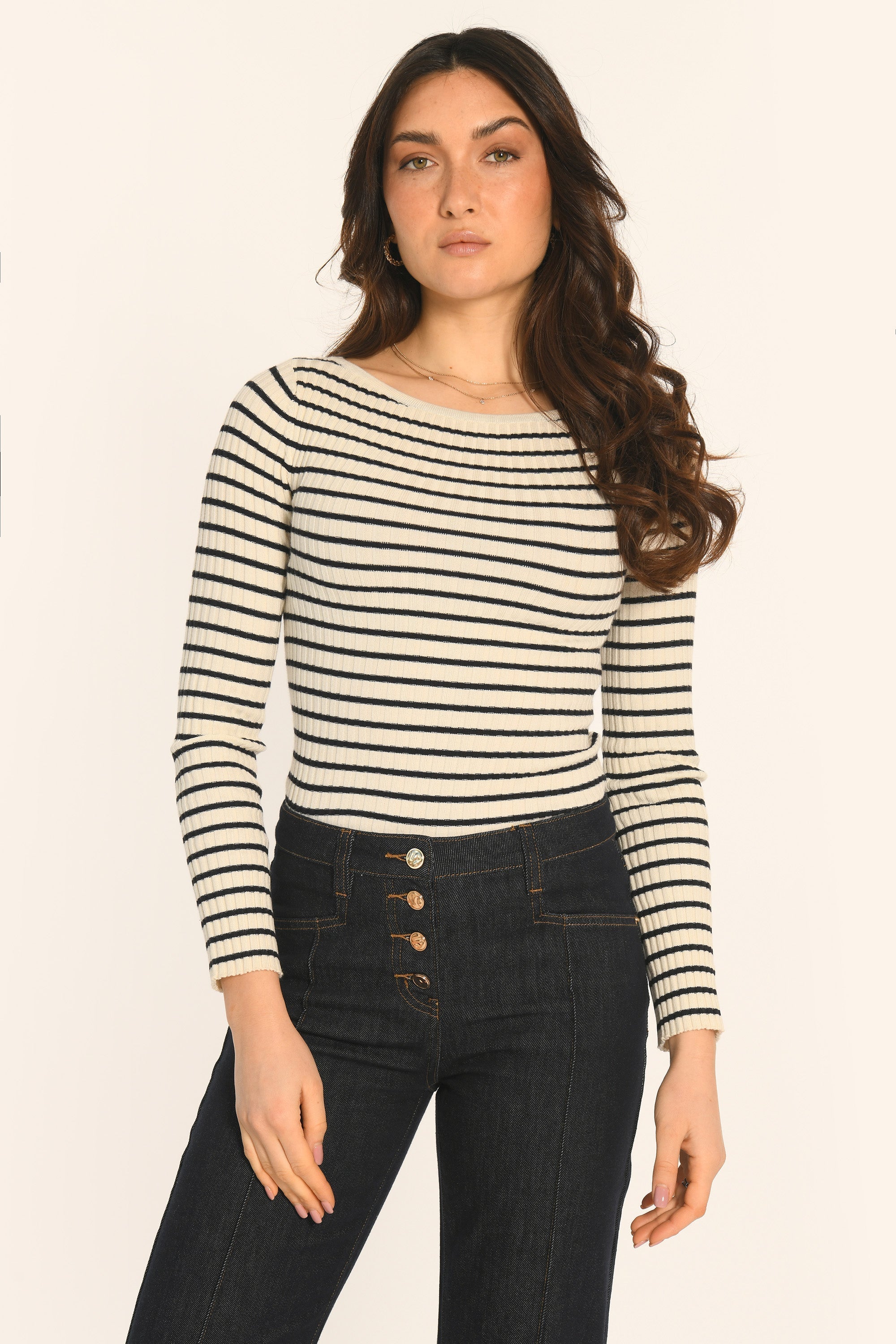 PULL - ÉCRU/NAVY - ALIDA