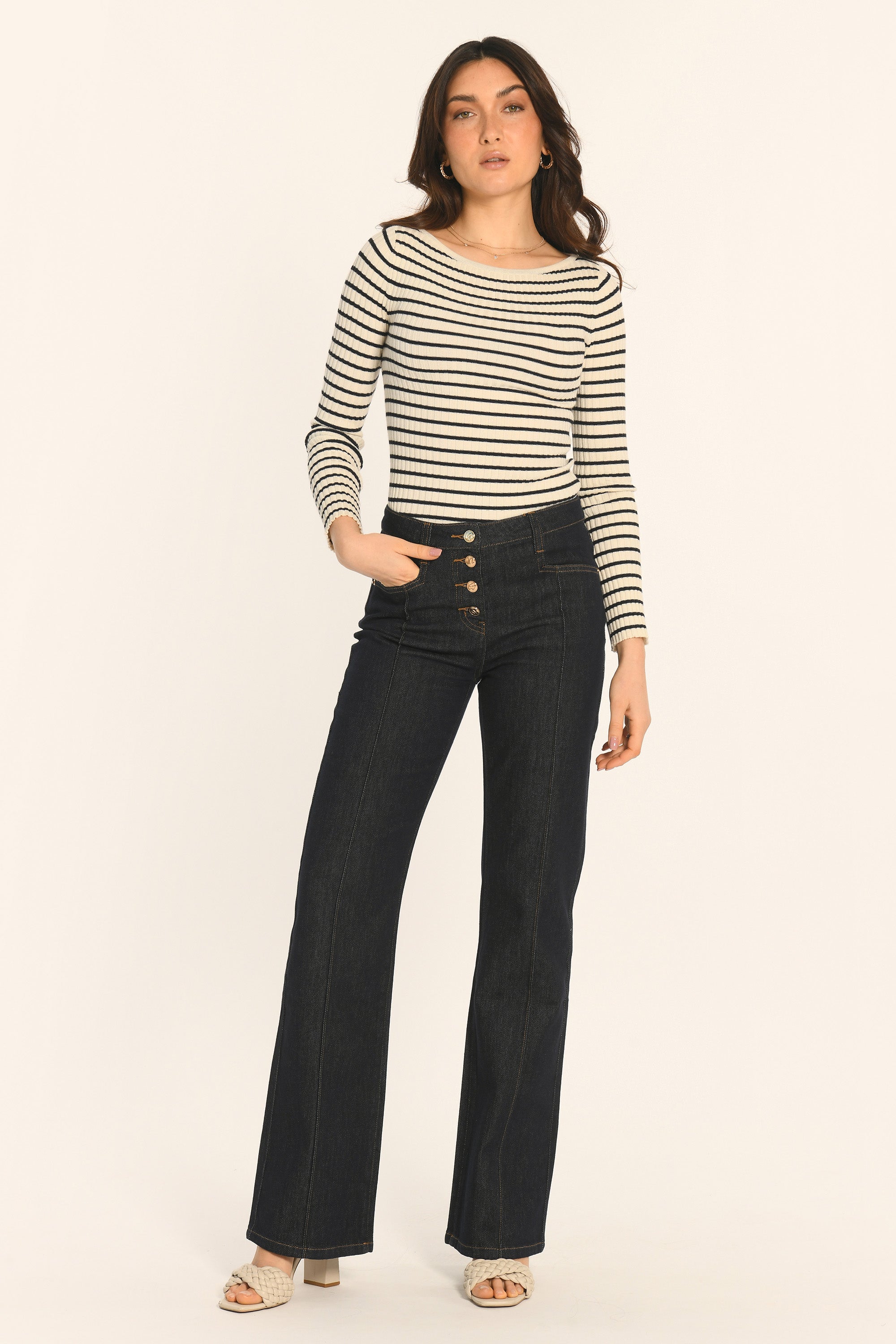 PULL - ÉCRU/NAVY - ALIDA