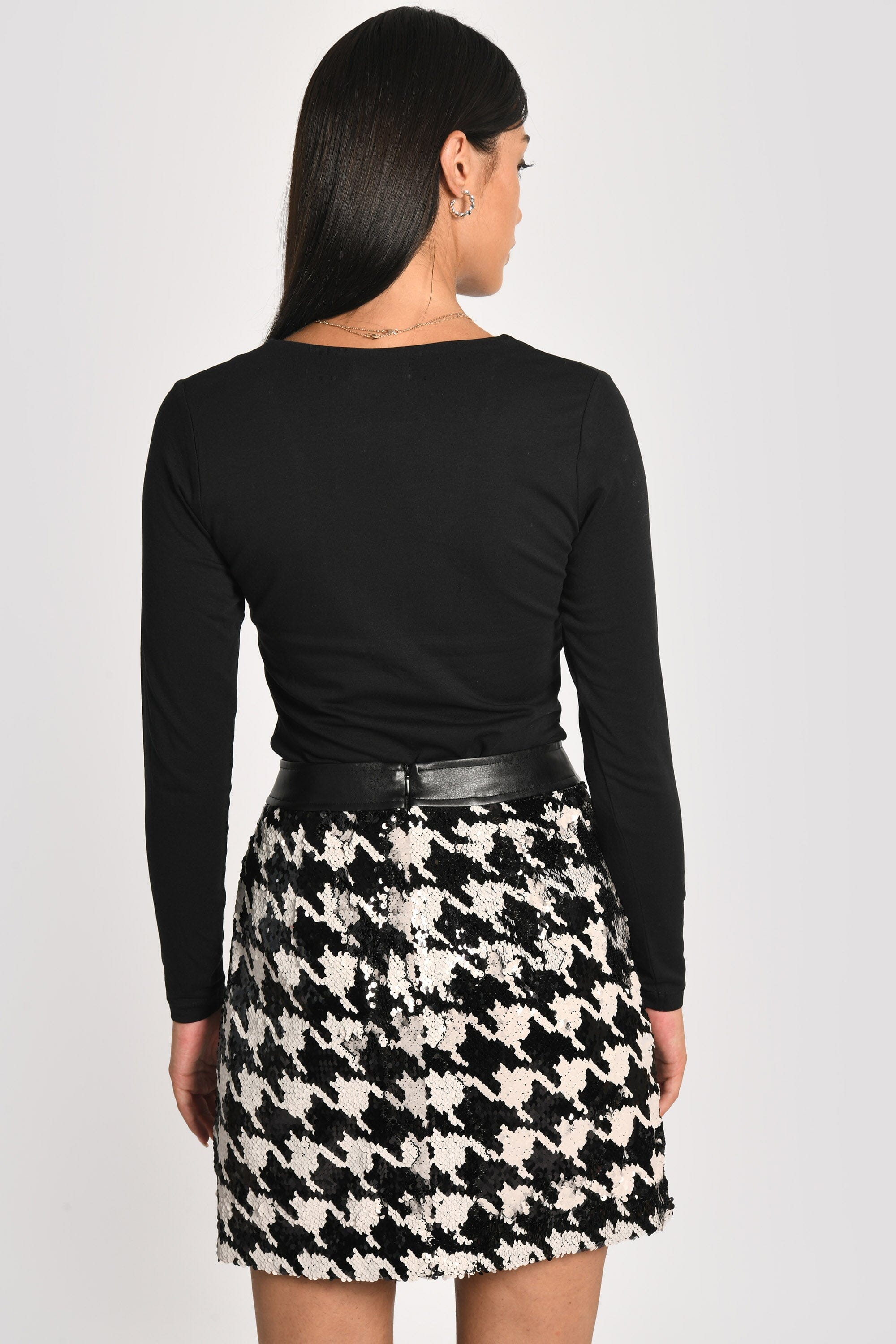 T-SHIRT COL V MATHILDA NOIR