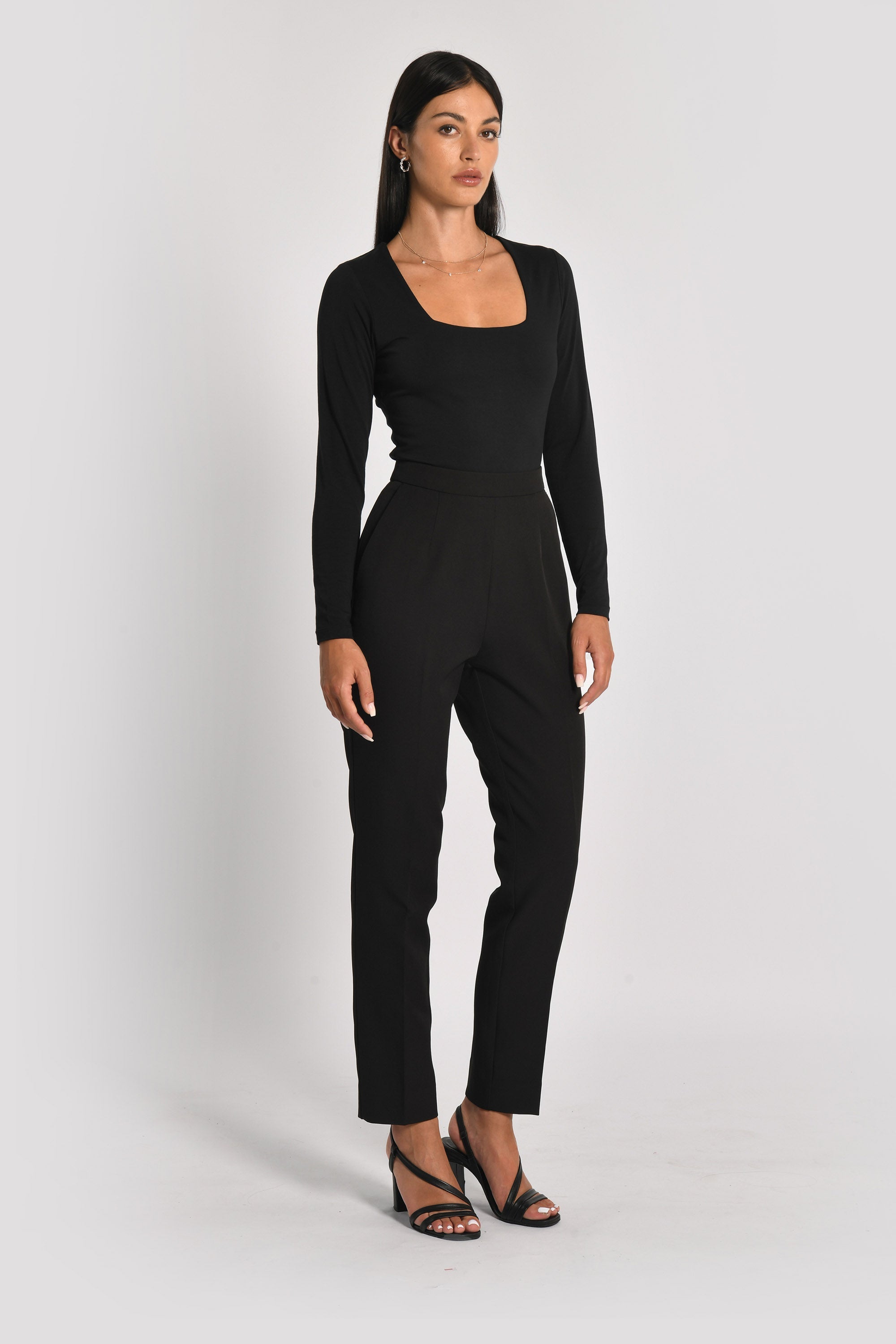 T-SHIRT COL CARRÉ CLEMENTINE NOIR